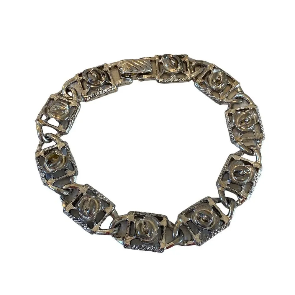 Sarah Coventry Vintage Matte & Etched Silver Toned Delicate Looking Bracelet.